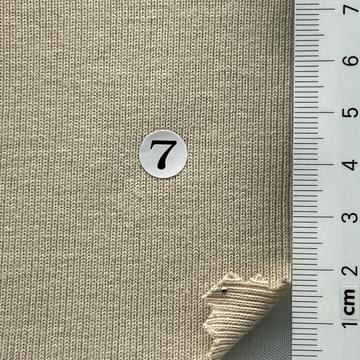 7 Beige