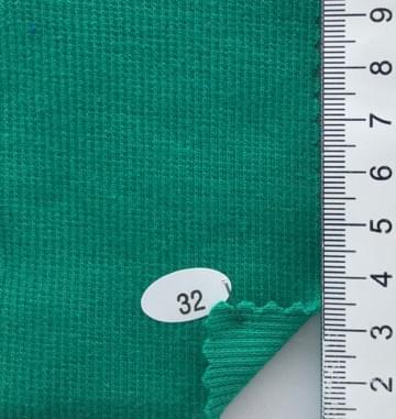 32 Green