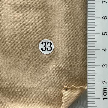 33 Beige