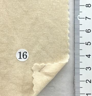 16 Beige