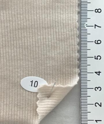 10 Beige