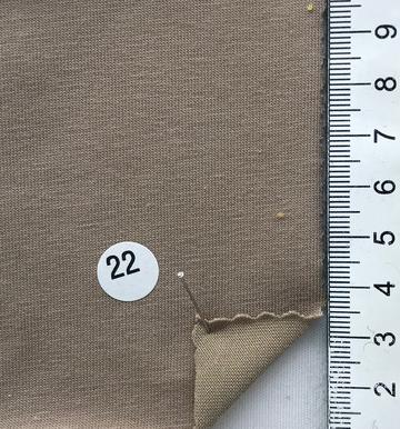 22 Beige