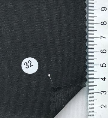 32 Black