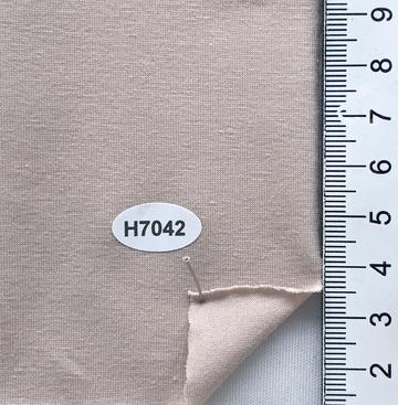 H7042 Beige