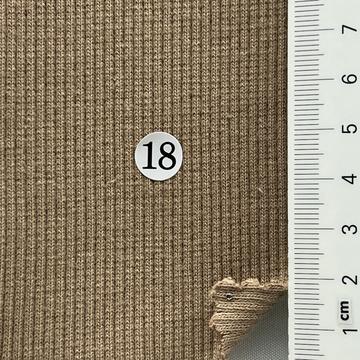 18 Beige