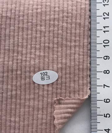 102 Dusty Pink