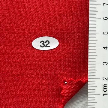 32 Red