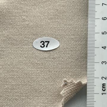 37 Beige