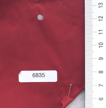 6835 Red
