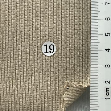 19 Beige