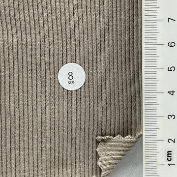 8 Beige
