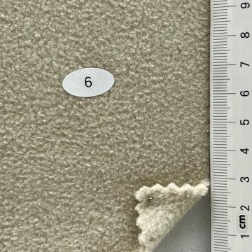 6 Beige
