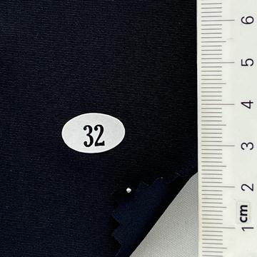 32 Black