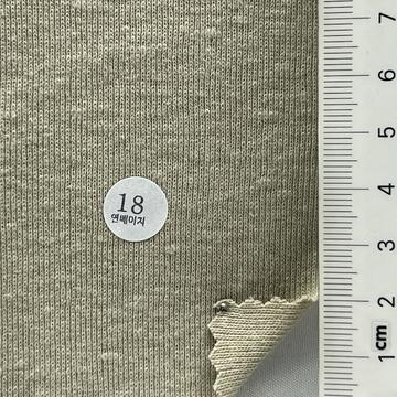 18 Beige