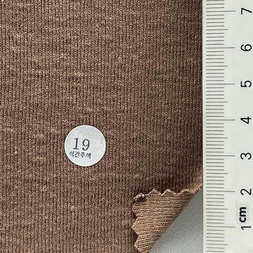 19 Beige