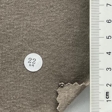 22 Beige