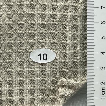 10 Beige