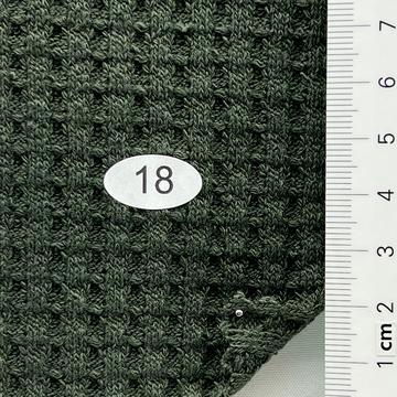 18 Deep Green