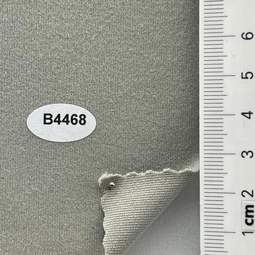 B4468 Deep Green