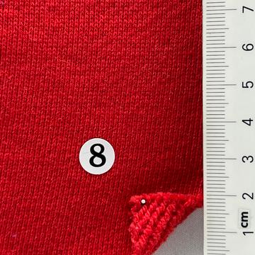 8 Red