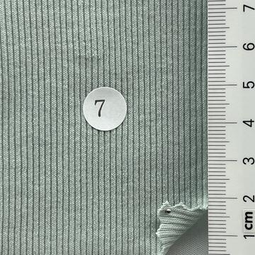 7 Pale Green