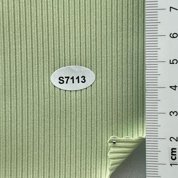 S7113 Pale Green