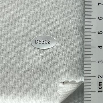 D5302 White