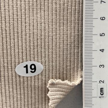 19 Beige
