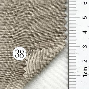 38 Beige