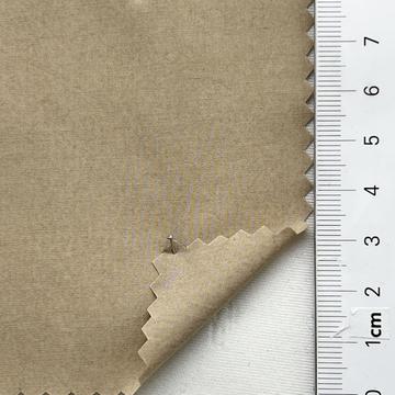 37 Beige