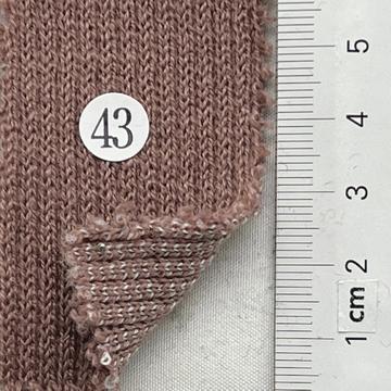43 Dusty Pink