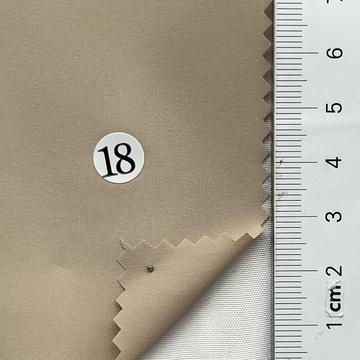 18 Beige