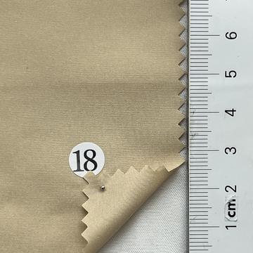 18 Beige
