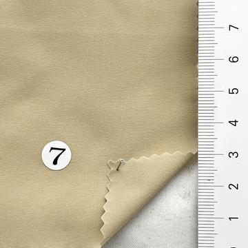 7 Beige