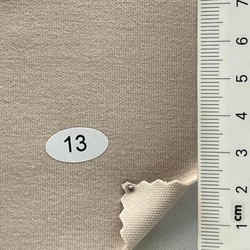 13 Beige