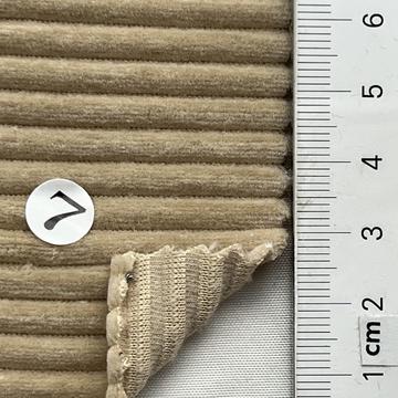 7 Beige