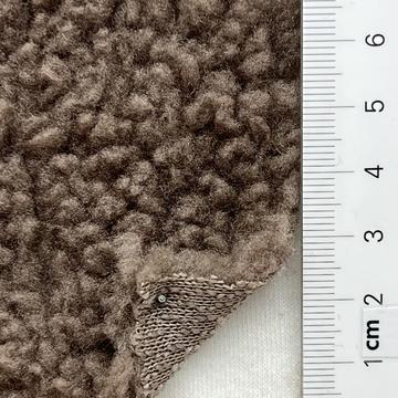13 Beige