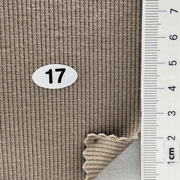 17 Beige