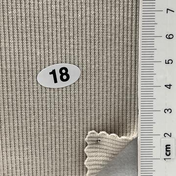 18 Beige
