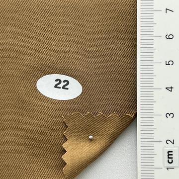 22 Beige
