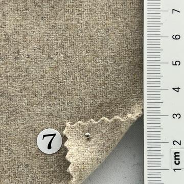 7 Beige