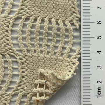 10 Beige
