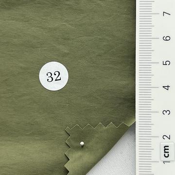 32 Green
