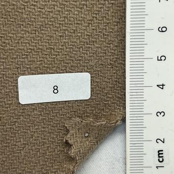 8 Beige