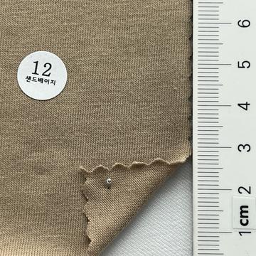 12 Beige