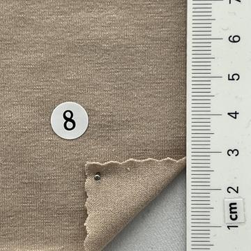 8 Beige