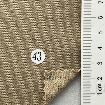 43 Beige