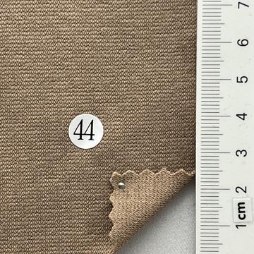 44 Beige