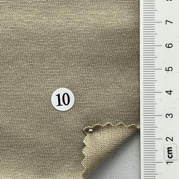 10 Beige
