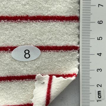8 Red